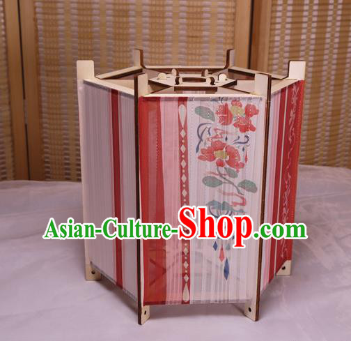 China Classical Hexagon Palace Lantern Traditional Printing Silk Lanterns Handmade Portable Lamp