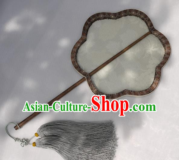 China Traditional Hanfu Fan Handmade Palace Fan Classical Grape Pattern Silk Fan