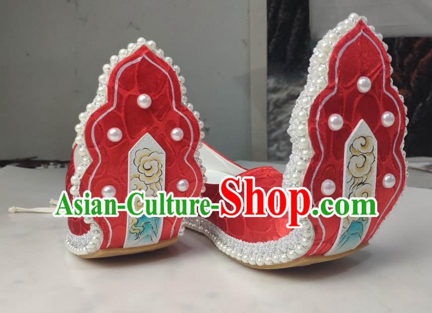 China Traditional Tang Dynasty Princess Shoes Classical Red Brocade Shoes Hanfu Pearls Shoes