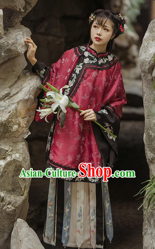 China Ancient Noble Mistress Historical Costumes Traditional Qing Dynasty Rich Lady Clothing