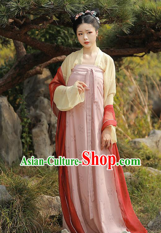 China Ancient Young Beauty Hanfu Dress Traditional Tang Dynasty Civilian Lady Historical Costume