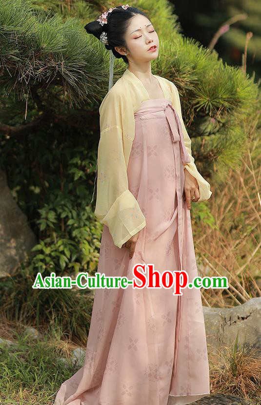 China Ancient Young Beauty Hanfu Dress Traditional Tang Dynasty Civilian Lady Historical Costume
