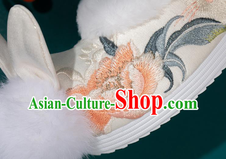 China Traditional Embroidered Hanfu Shoes Ming Dynasty Princess Shoes Classical Beige Brocade Shoes