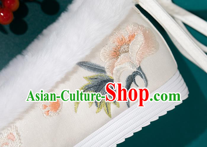 China Traditional Embroidered Hanfu Shoes Ming Dynasty Princess Shoes Classical Beige Brocade Shoes