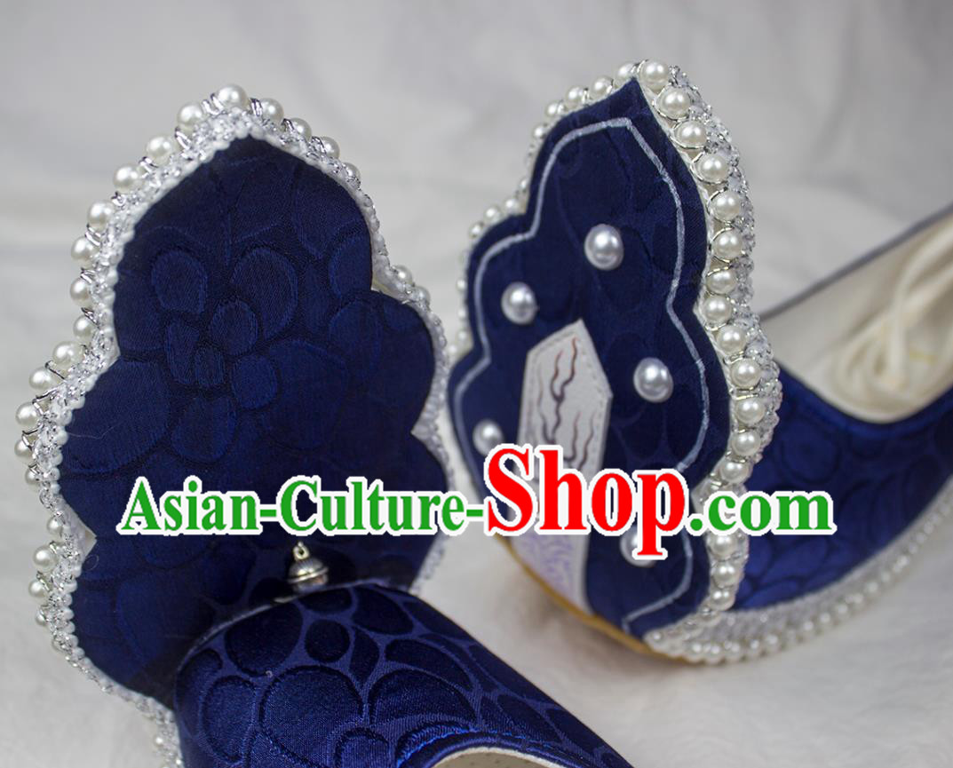 China Classical Royalblue Brocade Shoes Traditional Wedding Hanfu Pearls Shoes Tang Dynasty Princess Shoes