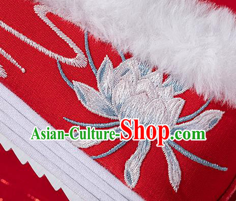 China Ming Dynasty Shoes Classical Winter Red Brocade Shoes Traditional Wedding Hanfu Embroidered Shoes