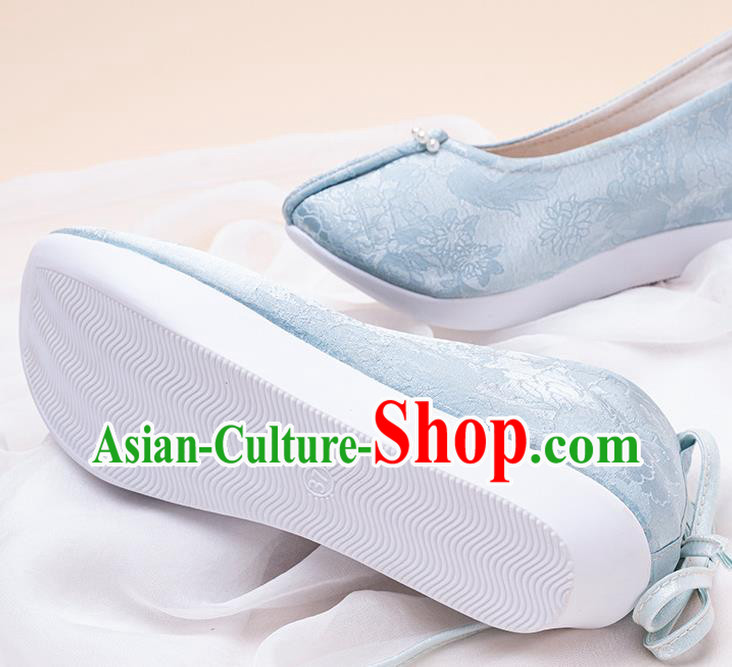 China Classical Blue Satin Shoes Hanfu Shoes Traditional Ming Dynasty Women Shoes