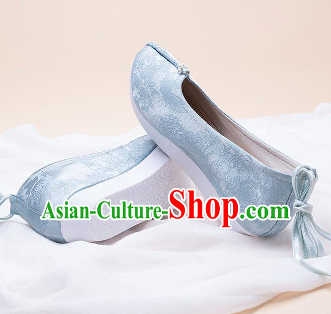 China Classical Blue Satin Shoes Hanfu Shoes Traditional Ming Dynasty Women Shoes