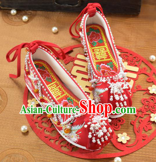 China Traditional Hanfu Shoes National Embroidered Phoenix Red Cloth Shoes Wedding Pearls Shoes