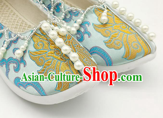 China Handmade Light Blue Brocade Shoes Traditional Song Dynasty Princess Shoes Classical Pearls Shoes