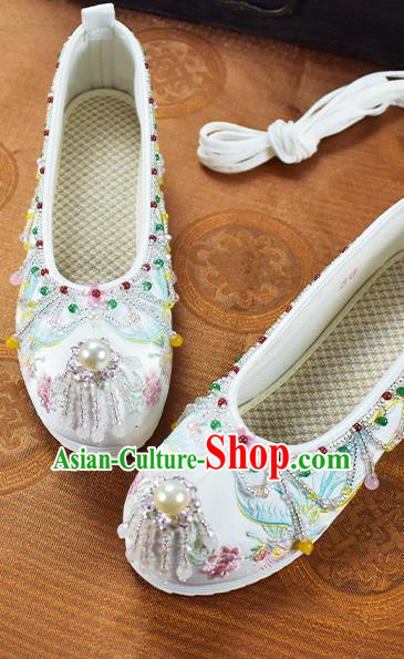 China Women Shoes National Embroidered White Cloth Shoes Traditional Hanfu Shoes Wedding Shoes