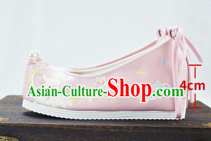 China Traditional Pink Cloth Shoes Embroidered Shoes National Women Shoes