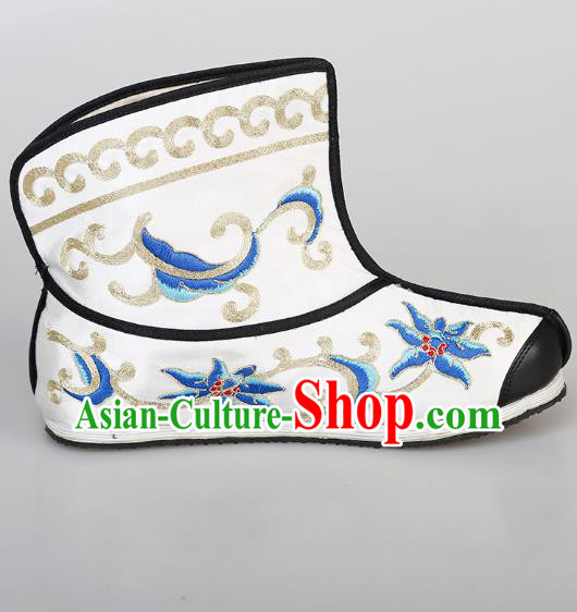 Chinese Handmade Embroidered White Boots Traditional Beijing Opera Martial Arts Men Shoes
