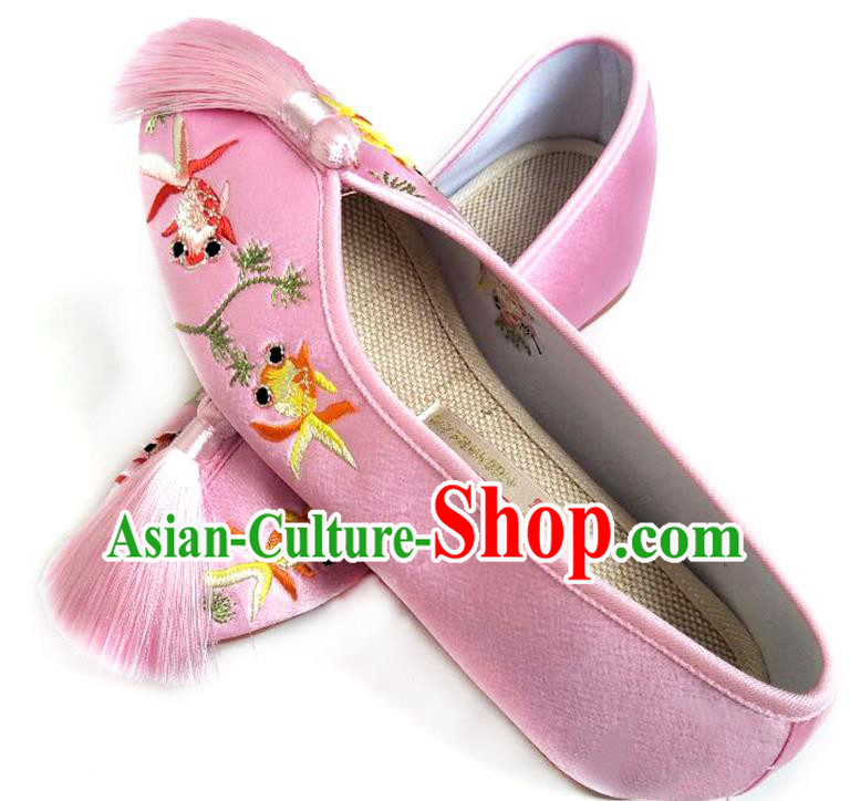 China Traditional Pink Satin Shoes Embroidered Goldfish Shoes National Shoes