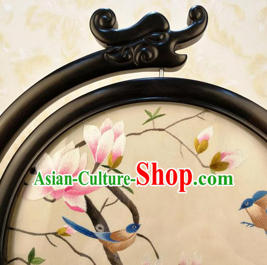 China Handmade Blackwood Desk Ornament Embroidery Silk Craft Traditional Embroidered Mangnolia Birds Table Screen