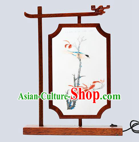 China Suzhou Embroidered Autumn Leaf Desk Lamp Handmade Wood Table LED Lantern Decoration