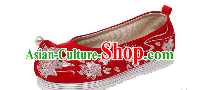 China Traditional Wedding Hanfu Shoes Embroidered Peach Blossom Shoes Red Cloth Shoes