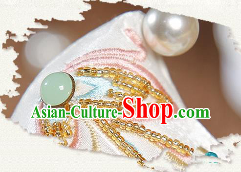 China Ancient Princess White Satin Shoes Traditional Hanfu Shoes Embroidered Beads Shoes