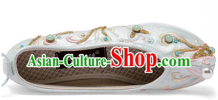 China Traditional Hanfu Shoes Embroidered Beads Shoes Ancient Princess Light Green Satin Shoes