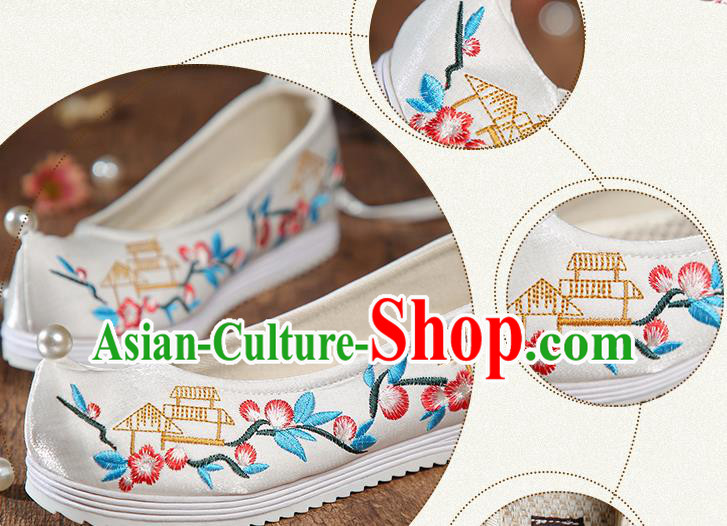 China Embroidered White Satin Shoes Ancient Princess Shoes Traditional Hanfu Pearl Shoes