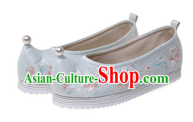 China Ming Dynasty Embroidered Lotus Shoes Ancient Princess Shoes Traditional Hanfu Green Cloth Shoes