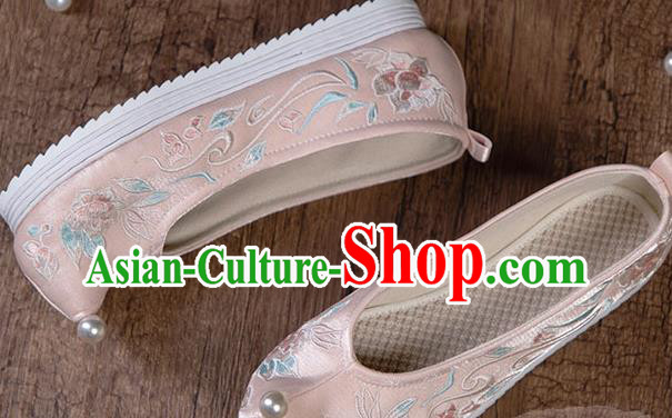 China Ancient Princess Shoes Traditional Hanfu Pink Cloth Shoes Ming Dynasty Embroidered Lotus Shoes