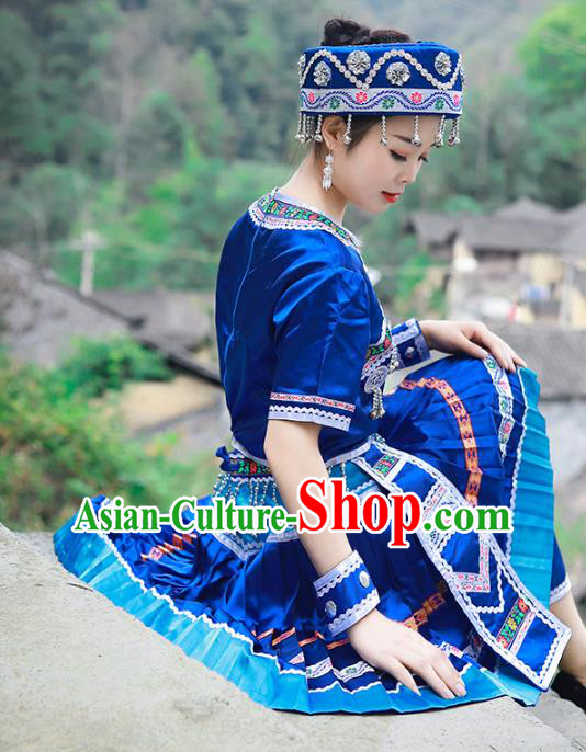 Chinese Tujia Nationality Young Lady Clothing Ethnic Folk Dance Costumes and Headdress