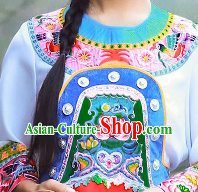 Chinese Miao Nationality Young Lady Clothing Hmong Ethnic Folk Dance Costumes
