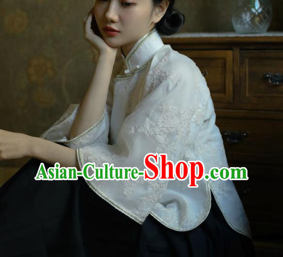 China Cheongsam Wide Sleeve Blouse Classical White Lace Shirt Tang Suit Upper Outer Garment