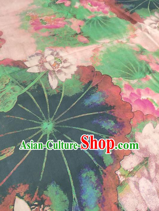China Classical Lotus Pattern Green Silk Fabric Traditional Gambiered Guangdong Gauze