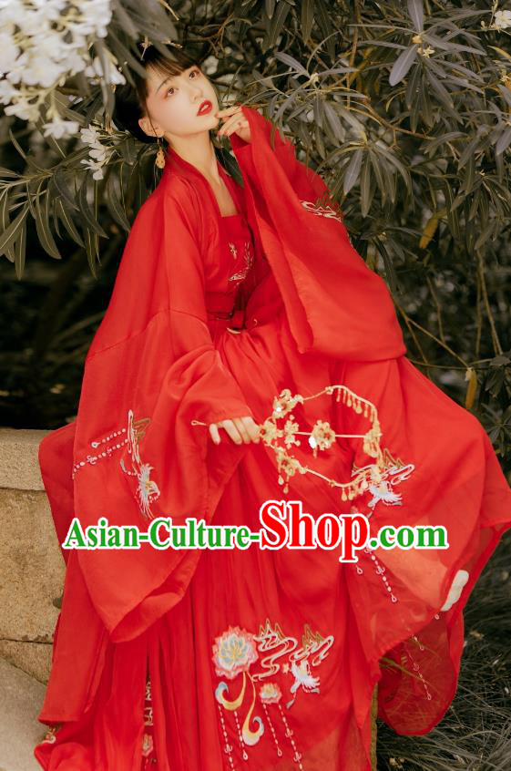 China Ancient Wedding Hanfu Garment Traditional Song Dynasty Princess Embroidered Red Dress Clothing