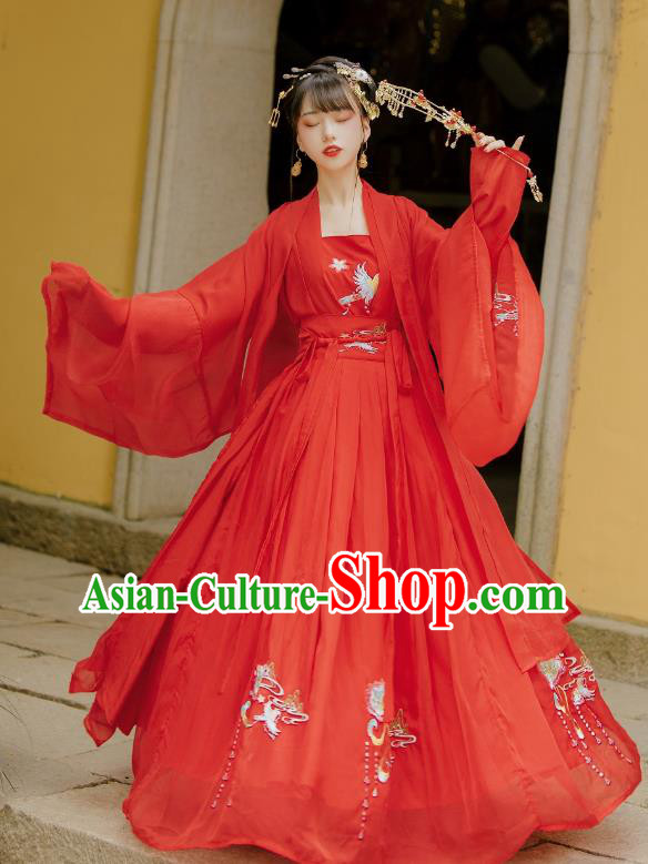 China Ancient Wedding Hanfu Garment Traditional Song Dynasty Princess Embroidered Red Dress Clothing