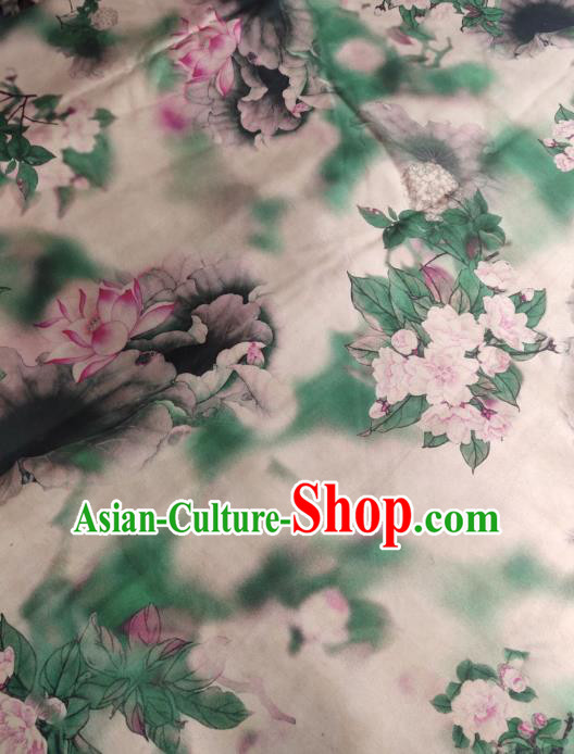 China Traditional Lotus Begonia Pattern Gambiered Guangdong Gauze Beige Satin Cloth Cheongsam Silk Fabric