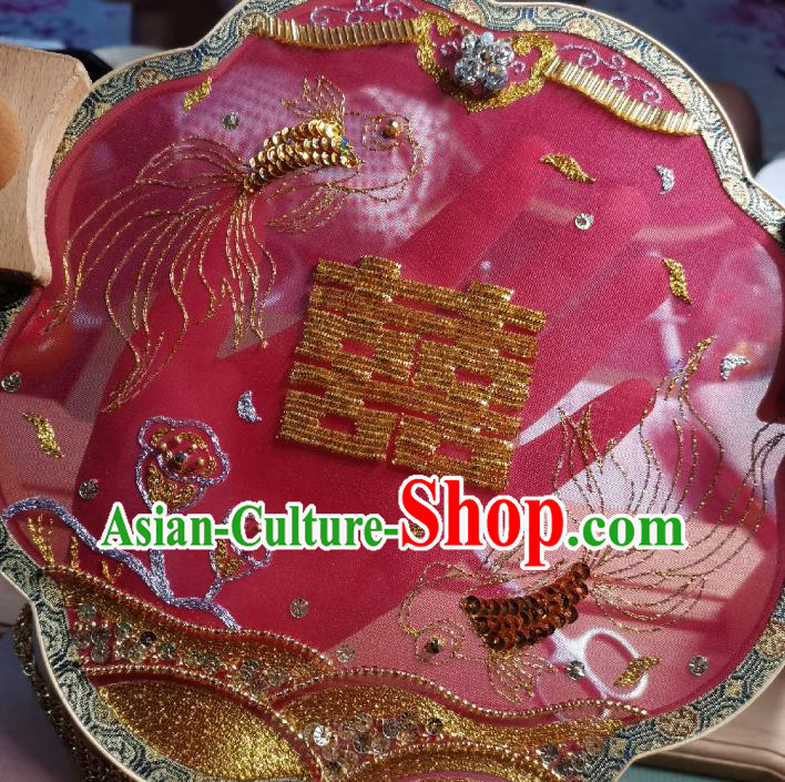 China Handmade Bride Tassel Palace Fan Embroidered Goldfish Fan Traditional Wedding Red Silk Fan
