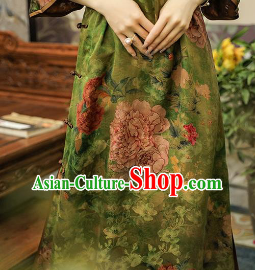 Asian Chinese Traditional Shanghai Woman Silk Qipao Dress Classical Green Gambiered Guangdong Gauze Cheongsam