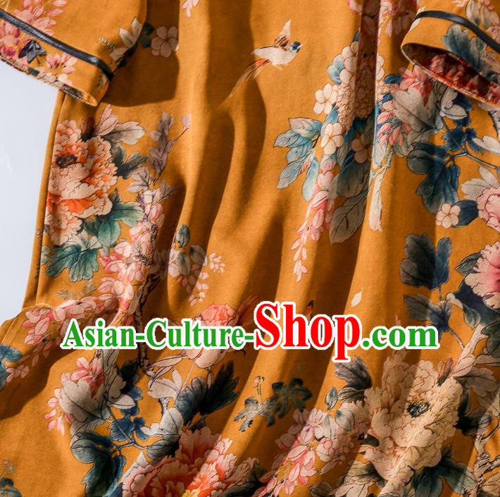 China Classical Outer Garment Costume Traditional Tang Suit Yellow Silk Long Dust Coat