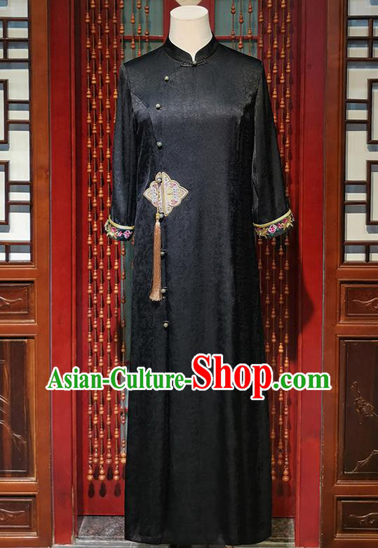 Asian Chinese National Woman Clothing Classical Black Silk Cheongsam Costume Traditional Embroidered Qipao Dress