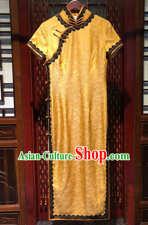 Republic of China Young Beauty Golden Silk Cheongsam Clothing Traditional Ginkgo Leaf Pattern Qipao Dress