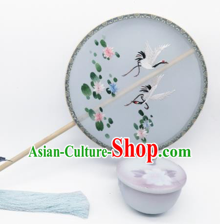China Traditional Hanfu Palace Fan Suzhou Embroidered Lotus Crane Circular Fan Classical Light Blue Silk Fan