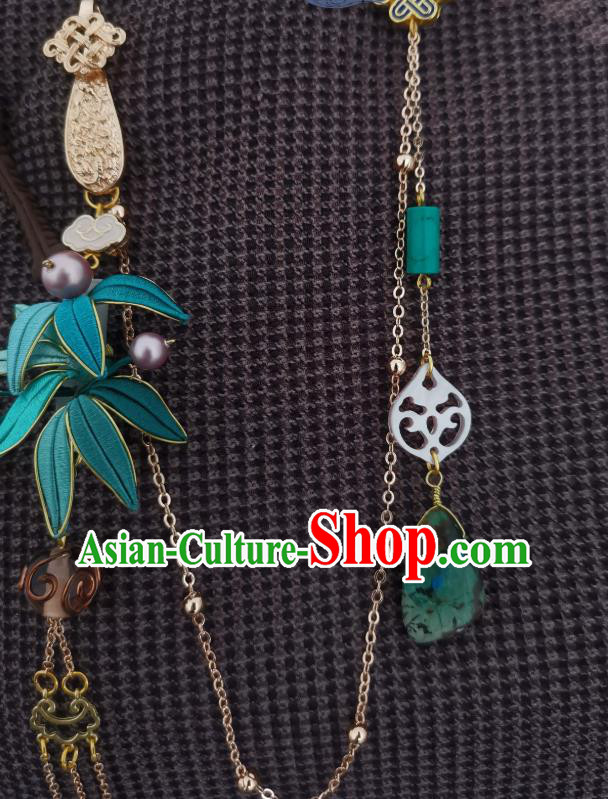 China Traditional Cheongsam Brooch Accessories Handmade Blue Silk Bamboo Leaf Lappet Pendant