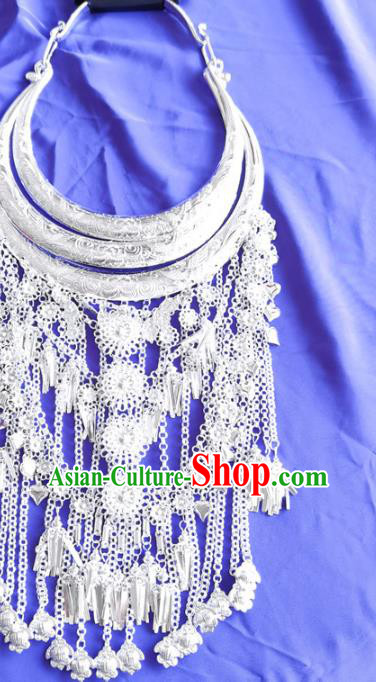 China Traditional Guizhou Ethnic Necklet Jewelry Miao Nationality Silver Necklace Accessories