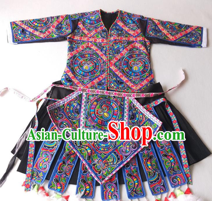 Chinese Guizhou Ethnic Folk Dance Costumes Traditional Miao National Woman Hundred Birds Clothing