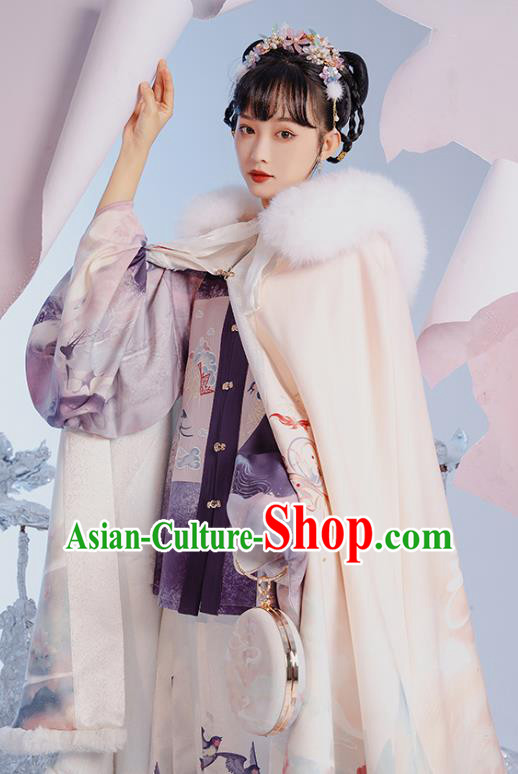China Traditional Ming Dynasty Court Beauty Hanfu Clothing Ancient Royal Princess Embroidered Cape
