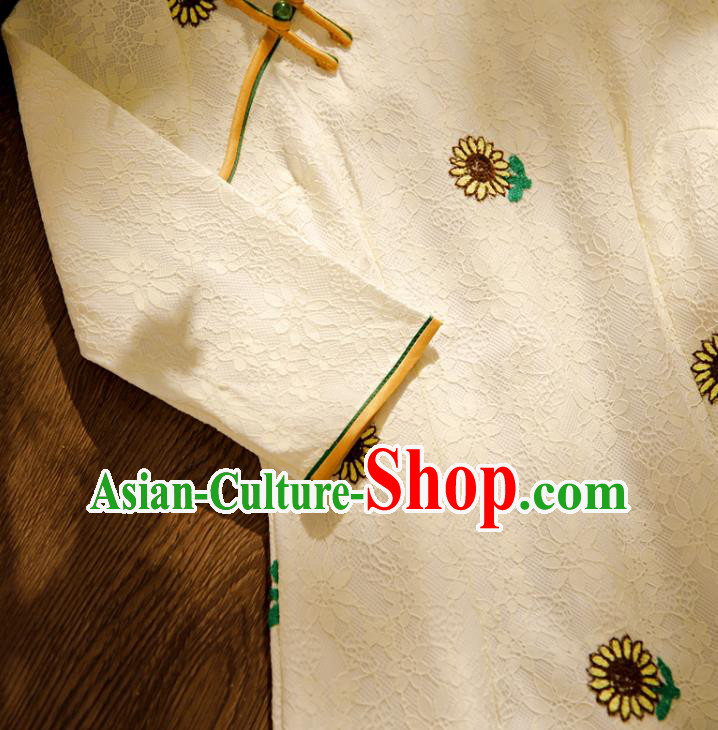 Chinese Traditional Young Lady Cheongsam Classical Printing Sunflowers White Lace Qipao Dress