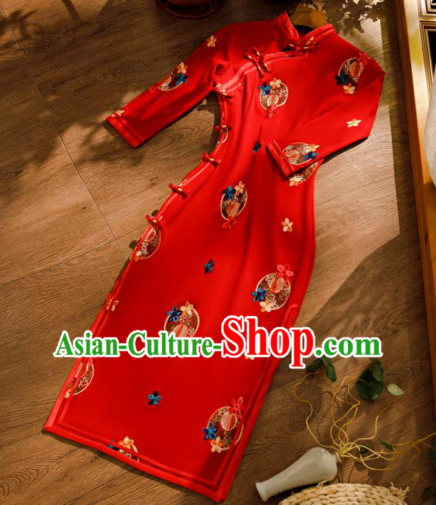 Chinese Classical Wedding Qipao Dress Traditional Bride Embroidered Red Cheongsam Clothing