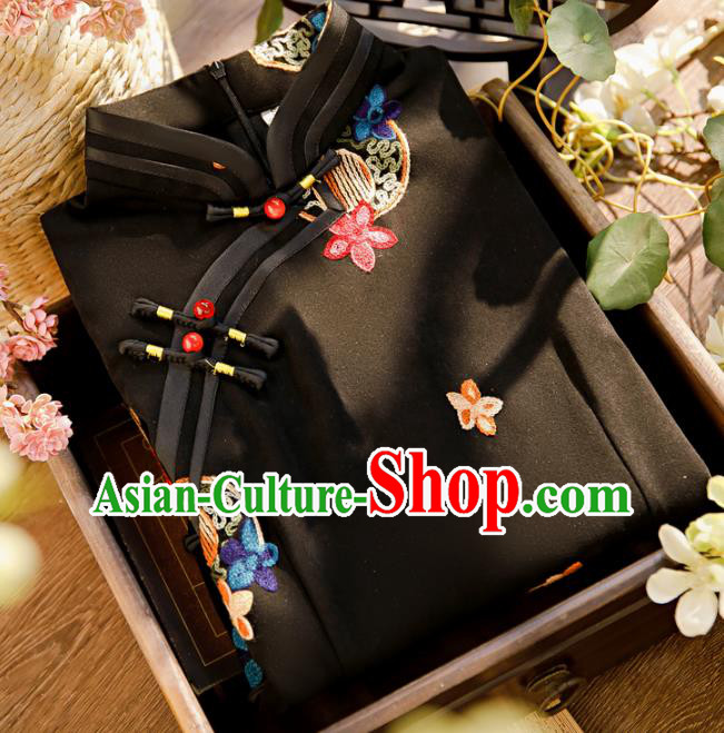 Chinese Traditional Black Cheongsam Clothing Classical Embroidered Qipao Dress