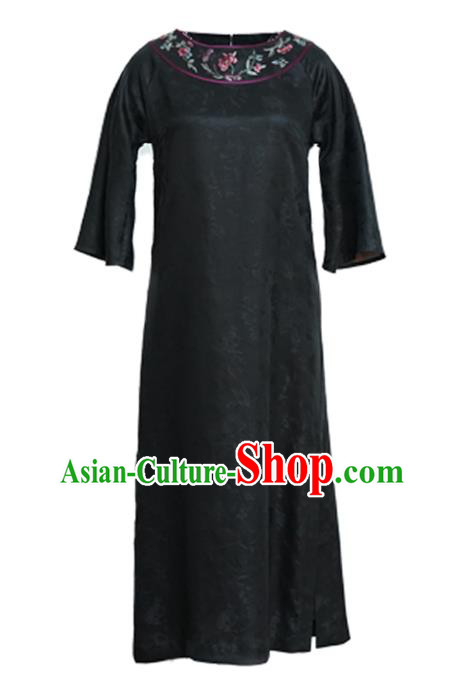 China National Young Beauty Qipao Dress Classical Embroidered Black Silk Cheongsam Costume