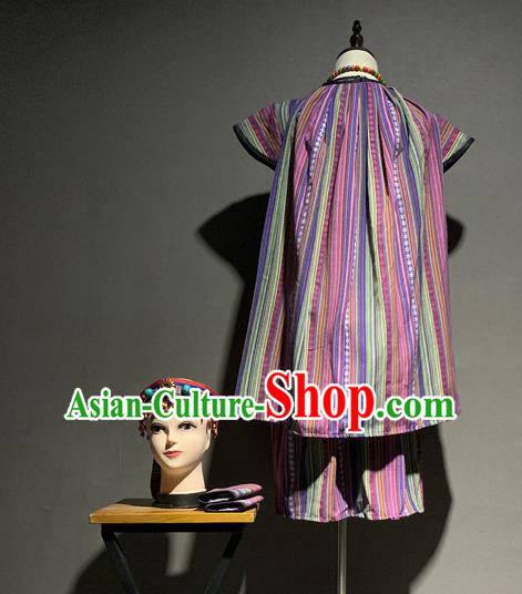 Chinese Yi Nationality Minority Costumes Ethnic Woman Folk Dance Clothing and Headpiece