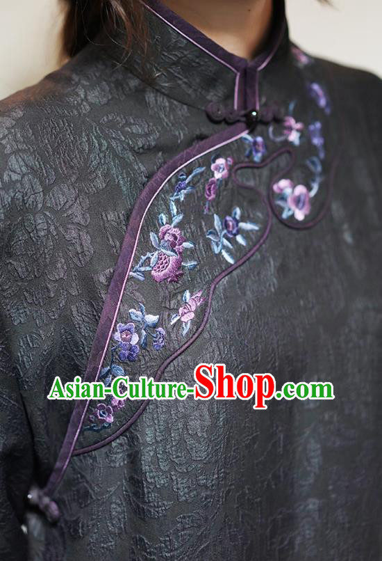 China National Female Embroidered Dark Purple Cheongsam Classical Silk Qipao Dress