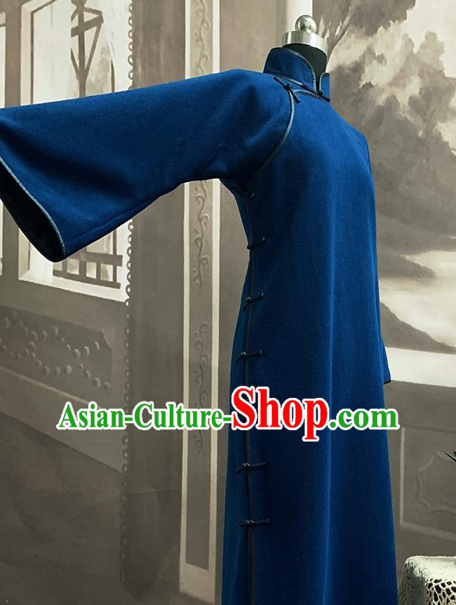 Republic of China Civilian Woman Cheongsam Traditional Wide Sleeve Blue Woolen Qipao Dress Costume